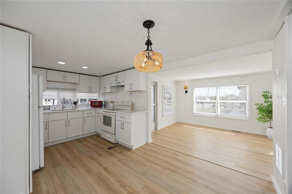 Interior, Kitchen, Pendant Lights, Recessed Lighting, Wood Texture Flooring
