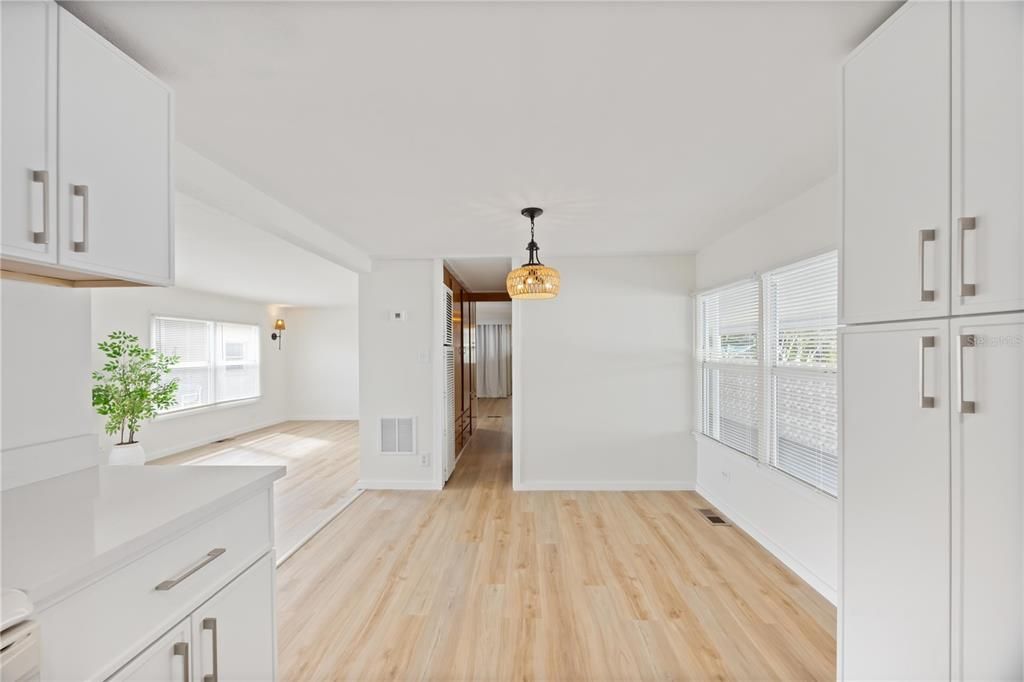 Empty room, Interior, Pendant Lights, Wood Texture Flooring