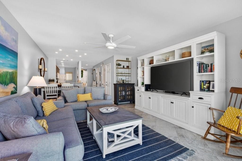 Interior, Kitchen, Living room, Recessed Lighting