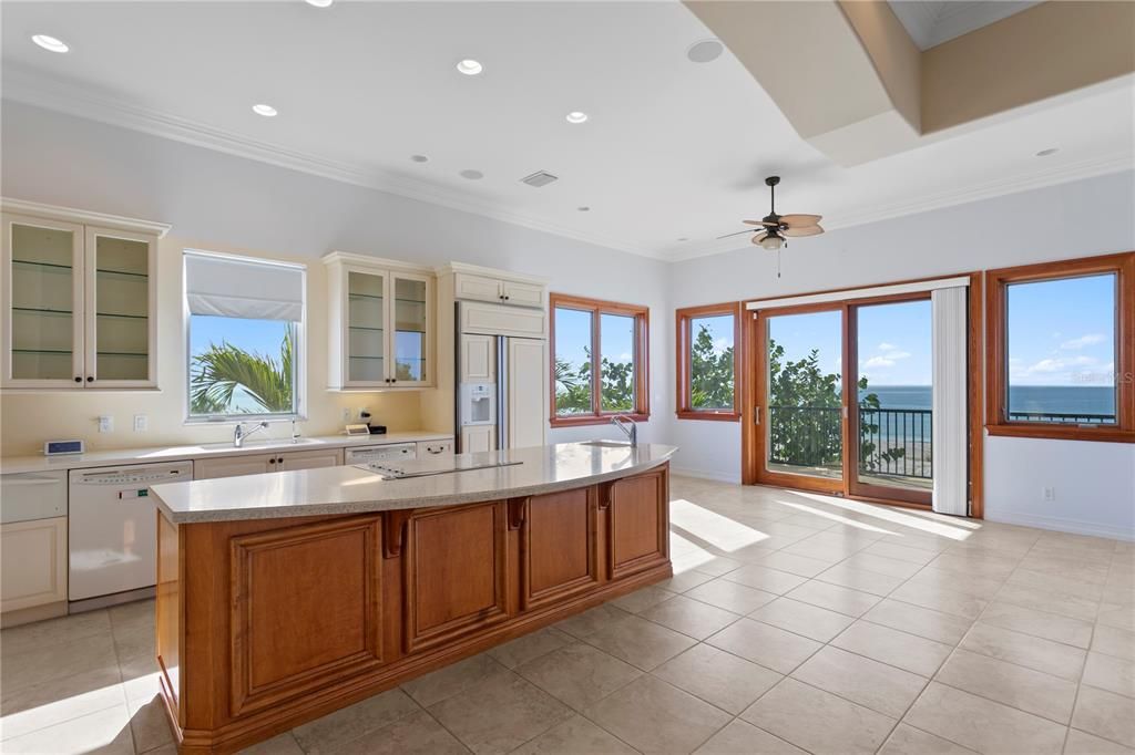 Interior, Kitchen, Recessed Lighting, Water