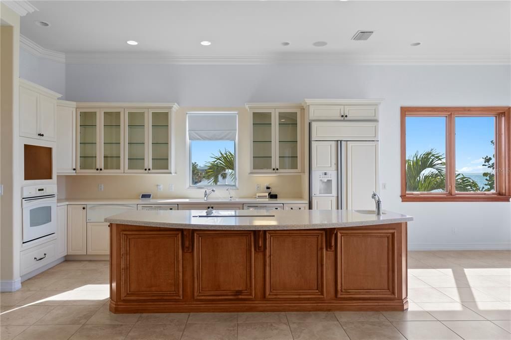 Interior, Kitchen, Recessed Lighting, Water