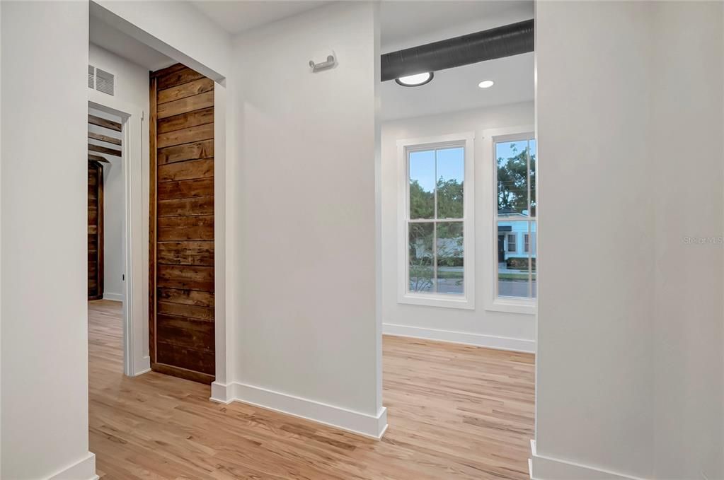 Empty room, Interior, Recessed Lighting, Wood Texture Flooring, Wooden Walls
