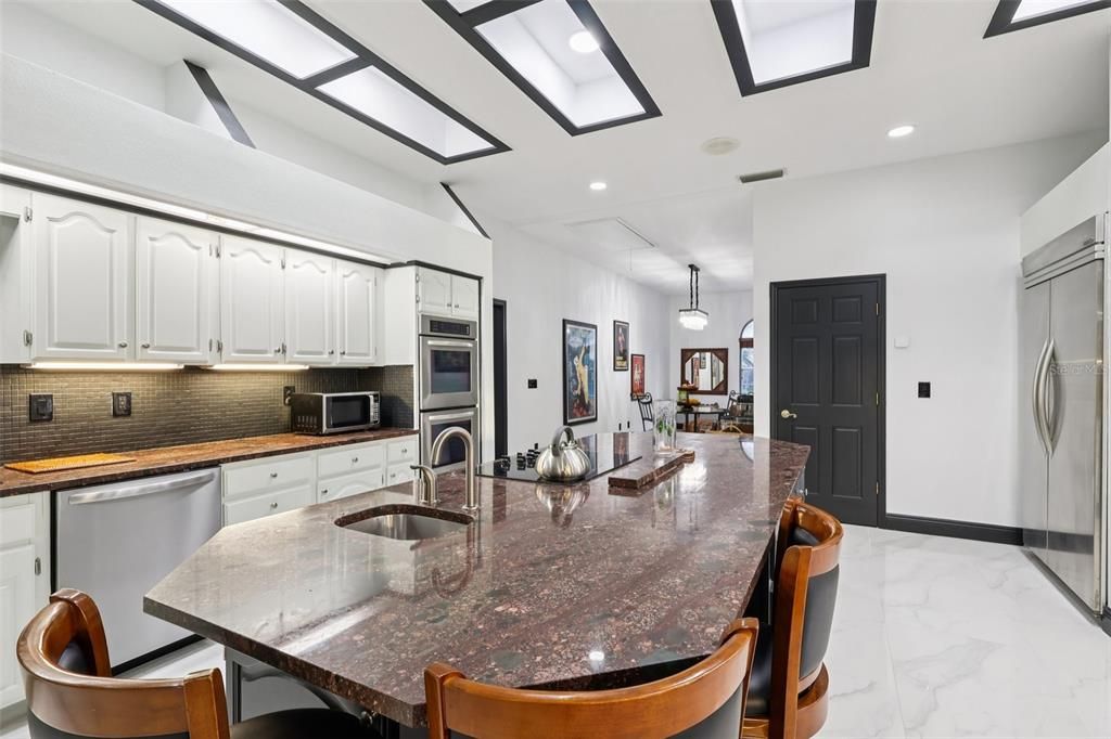 Dining room, Interior, Kitchen, Marble, Pendant Lights, Recessed Lighting, Stainless Steel Appliances