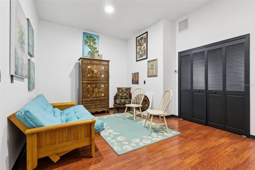 Interior, Recessed Lighting, Wood Texture Flooring