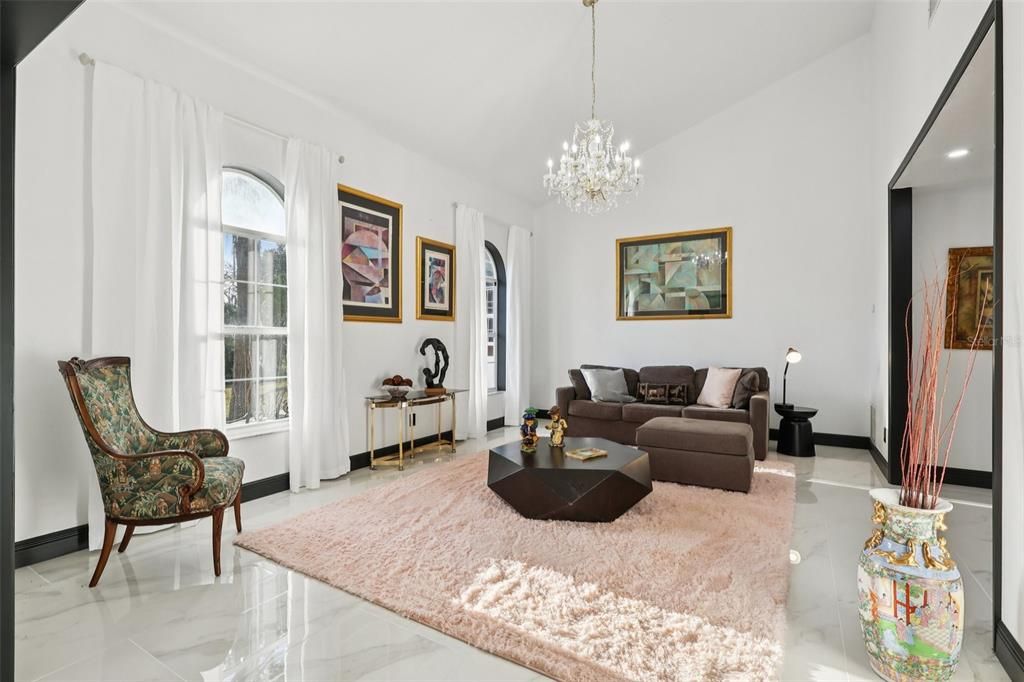 Chandelier, Interior, Living room, Marble, Recessed Lighting