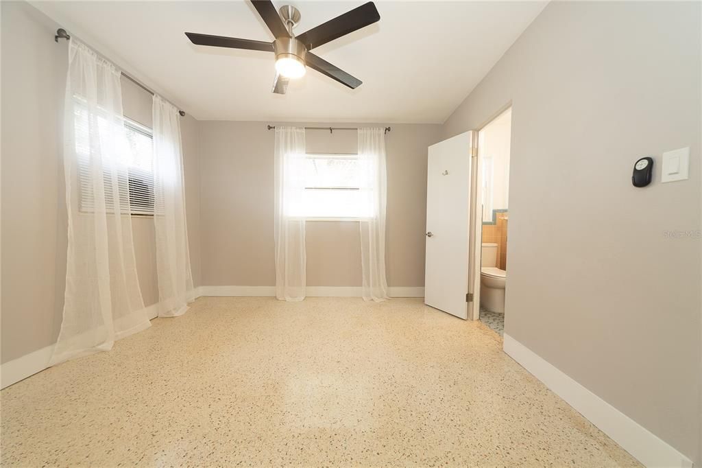 Bathroom, Empty room, Interior