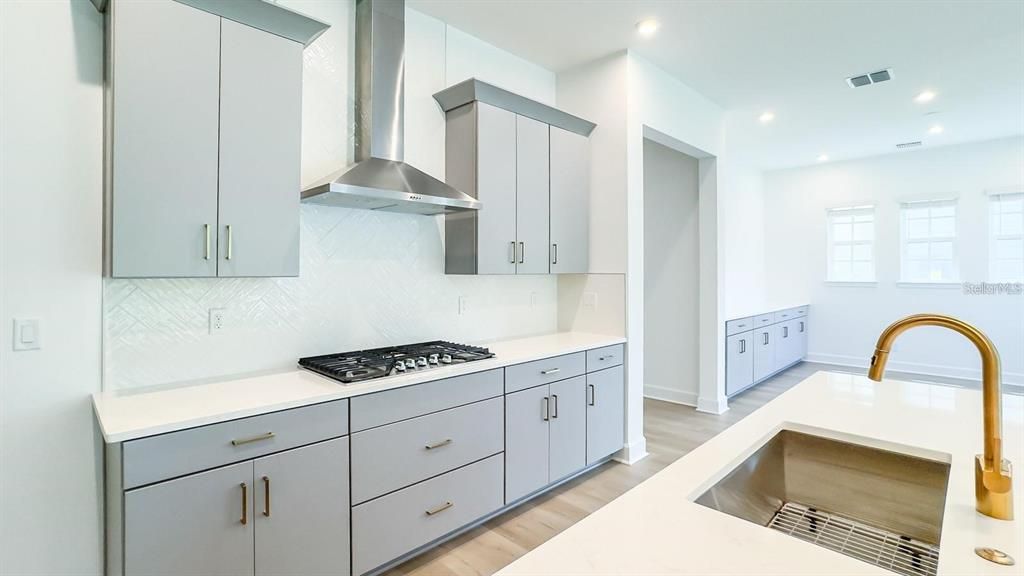 Interior, Kitchen, Recessed Lighting, Wood Texture Flooring