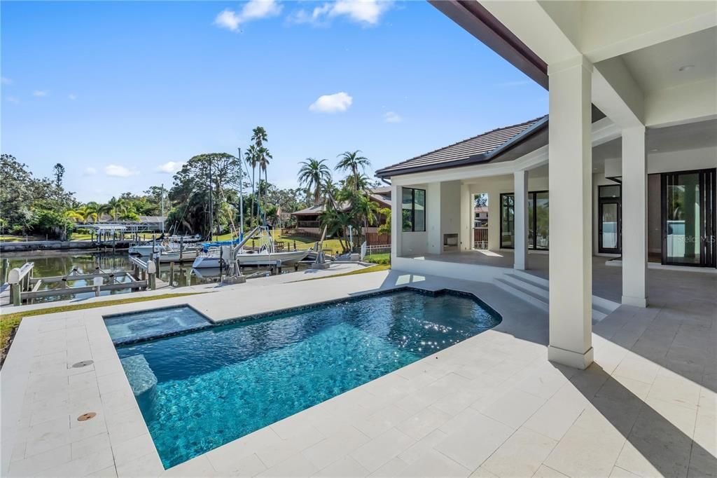 Exterior, Pool, Water