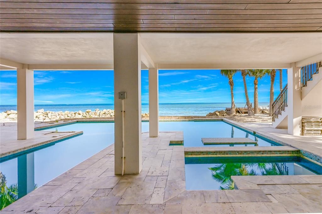 Exterior, Pool, Water