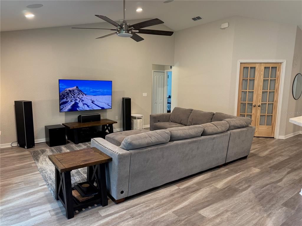 Interior, Living room, Recessed Lighting, Wood Texture Flooring