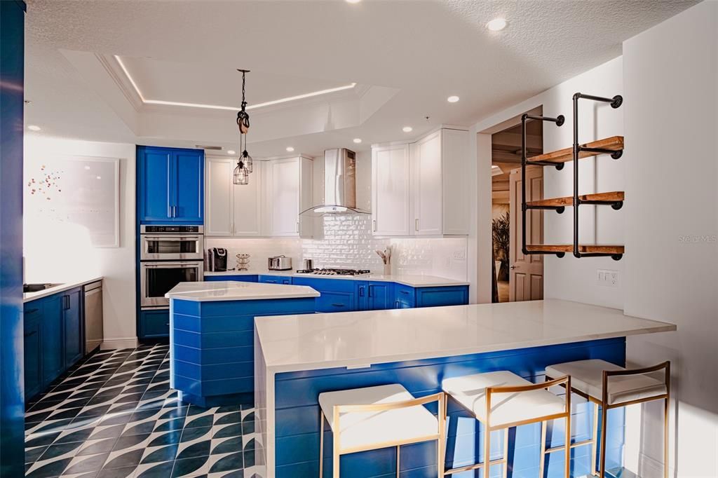 Interior, Kitchen, Pendant Lights, Recessed Lighting, Stainless Steel Appliances