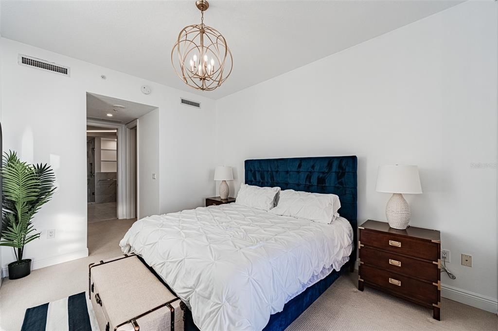 Bedroom, Chandelier, Interior, Pendant Lights
