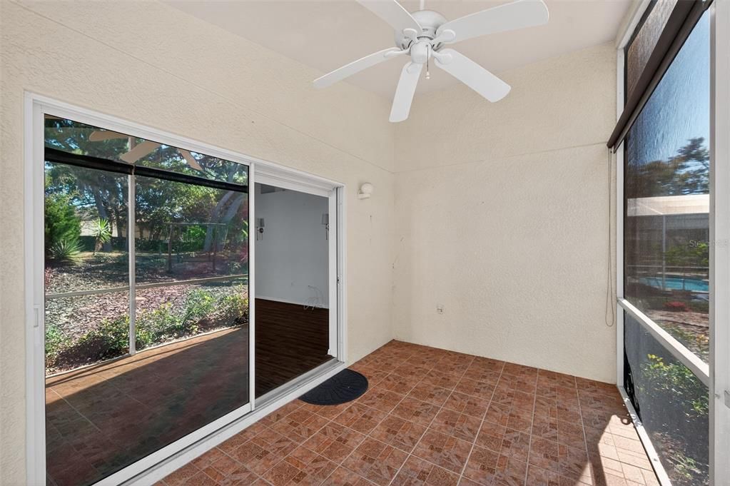 Empty room, Interior, Sun Room