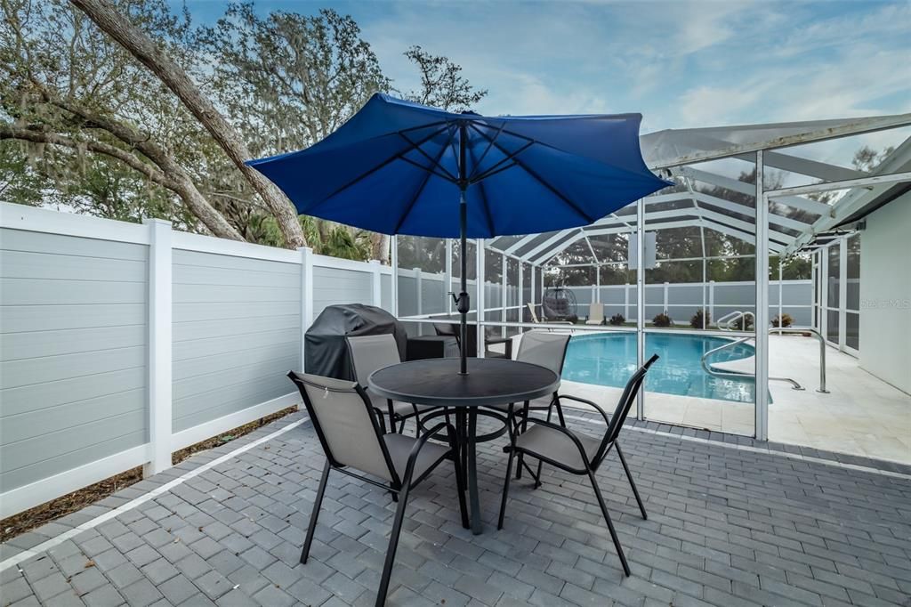 Exterior, Pool, Sun Room