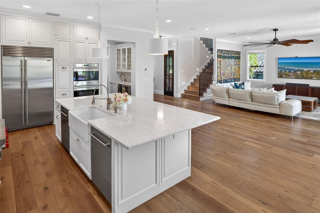 Interior, Kitchen, Living room, Pendant Lights, Recessed Lighting, Stainless Steel Appliances, Water, Wood Texture Flooring