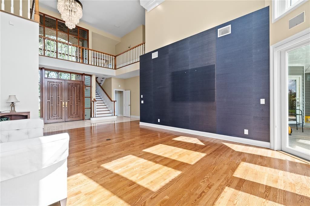 Chandelier, Interior, Recessed Lighting, Wood Texture Flooring