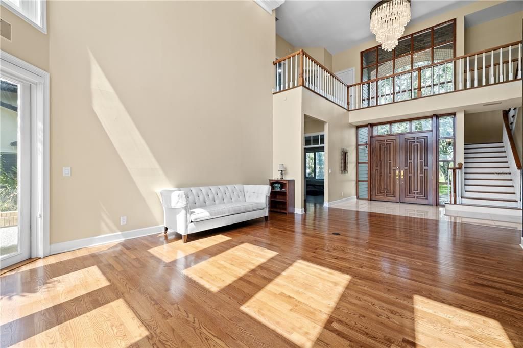 Chandelier, Interior, Wood Texture Flooring