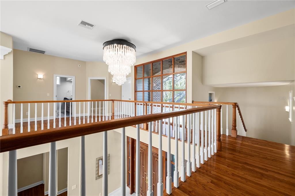 Chandelier, Interior, Wood Texture Flooring
