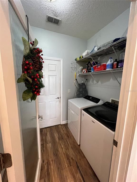 Interior, Washer, Wood Texture Flooring