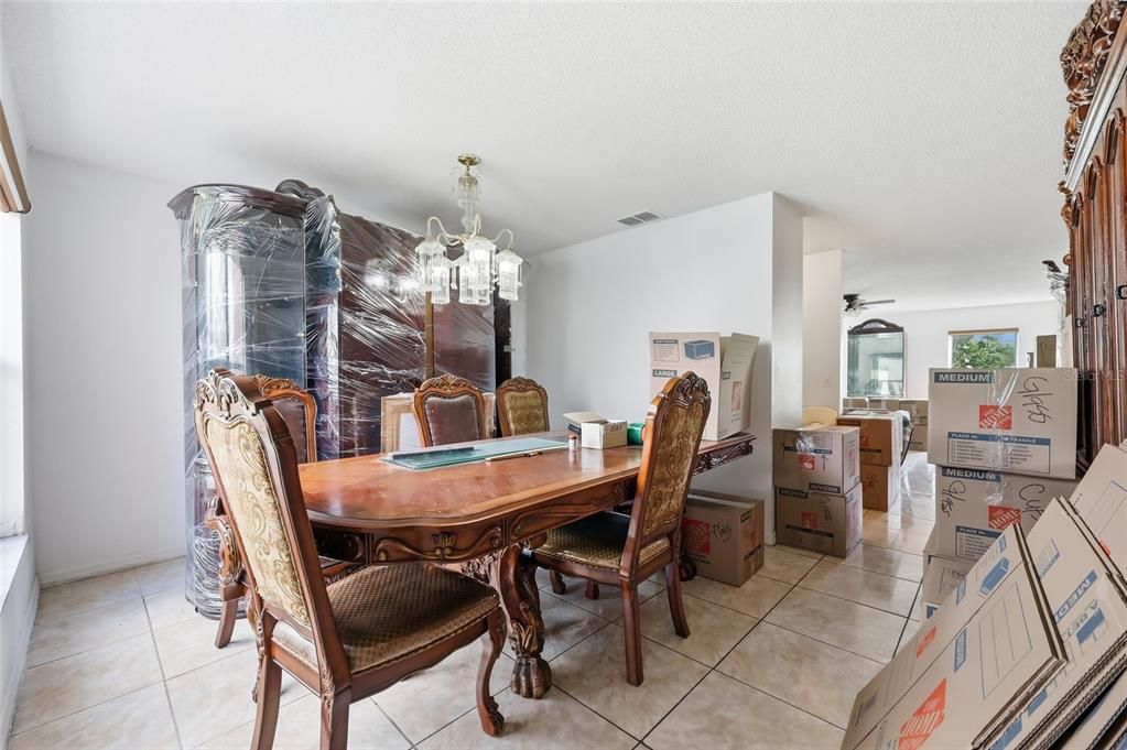 Chandelier, Dining room, Interior