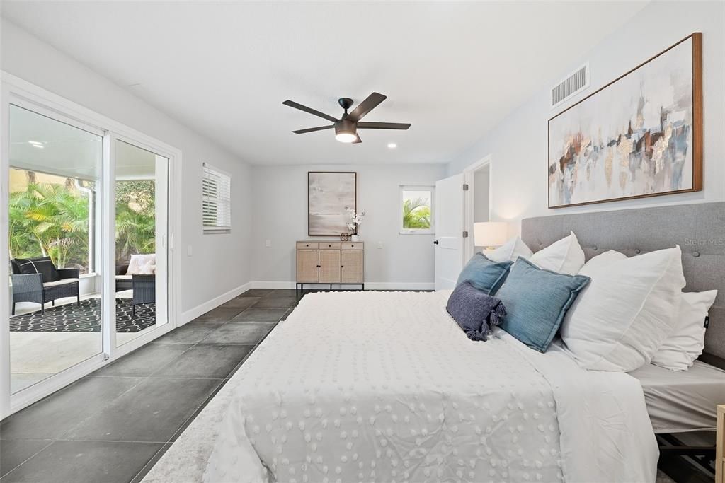 Bedroom, Interior, Recessed Lighting