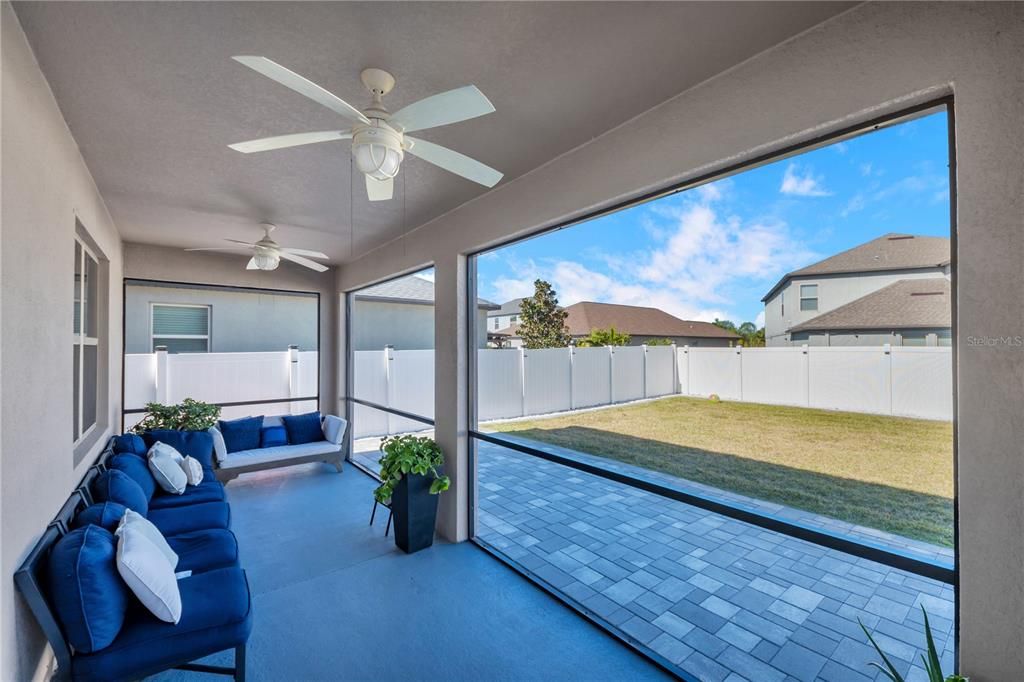 Backyard, Exterior, Interior, Sun Room