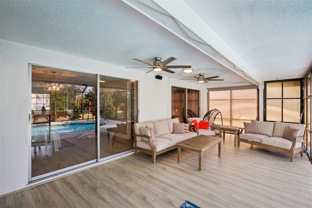 Chandelier, Interior, Living room, Wood Texture Flooring