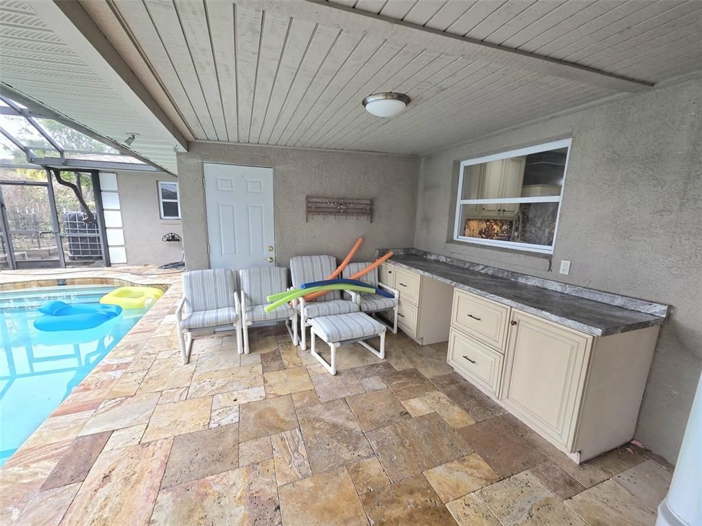 Interior, Pool, Sun Room