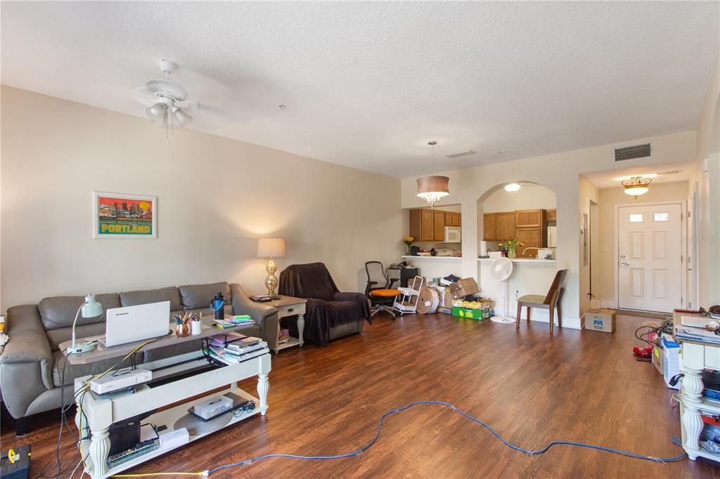 Interior, Kitchen, Living room, Pendant Lights, Wood Texture Flooring