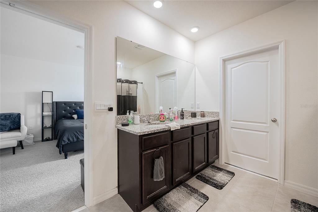 Bathroom, Bedroom, Dual Sink Vanities, Interior, Recessed Lighting