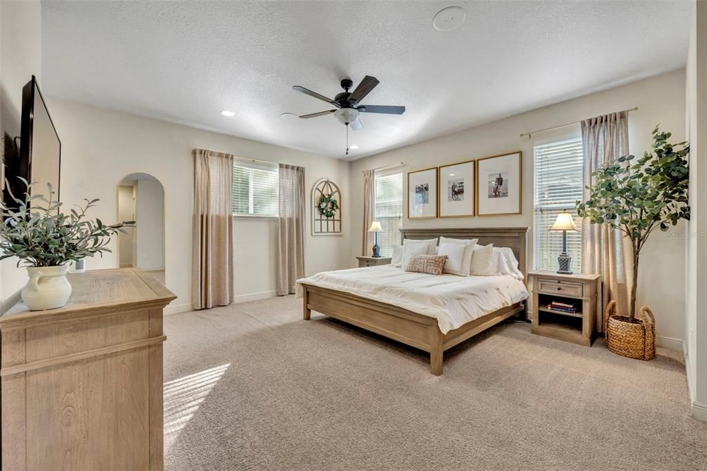 Bedroom, Interior, Recessed Lighting