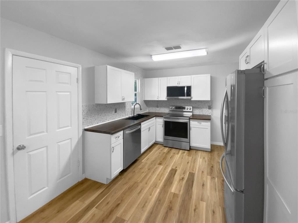 Interior, Kitchen, Stainless Steel Appliances, Wood Texture Flooring