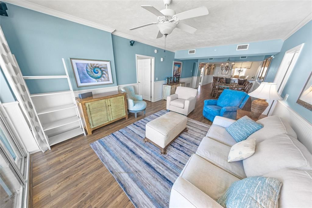 Dining room, Interior, Living room, Wood Texture Flooring