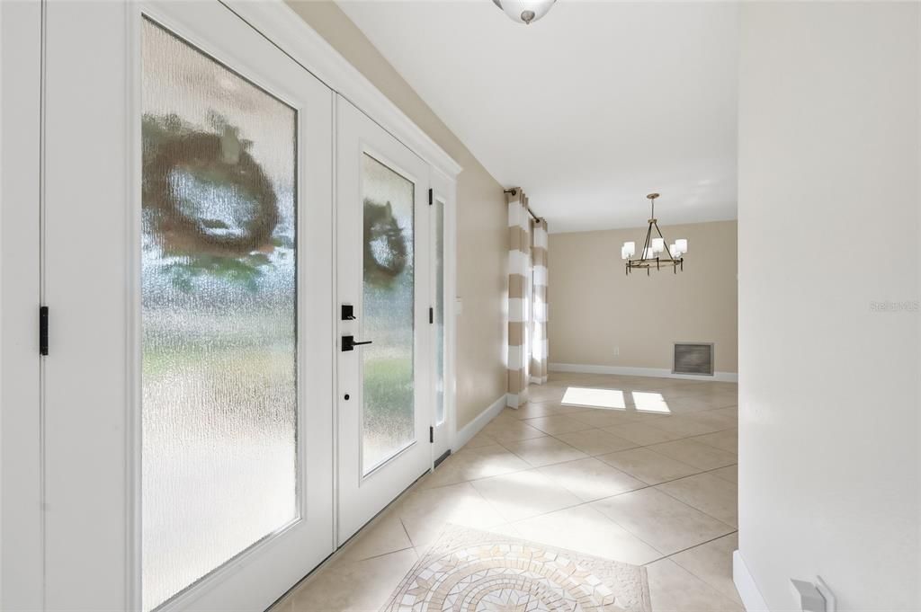 Chandelier, Empty room, Interior