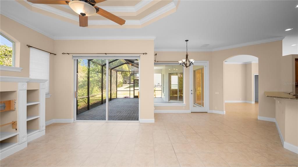 Chandelier, Empty room, Interior, Recessed Lighting