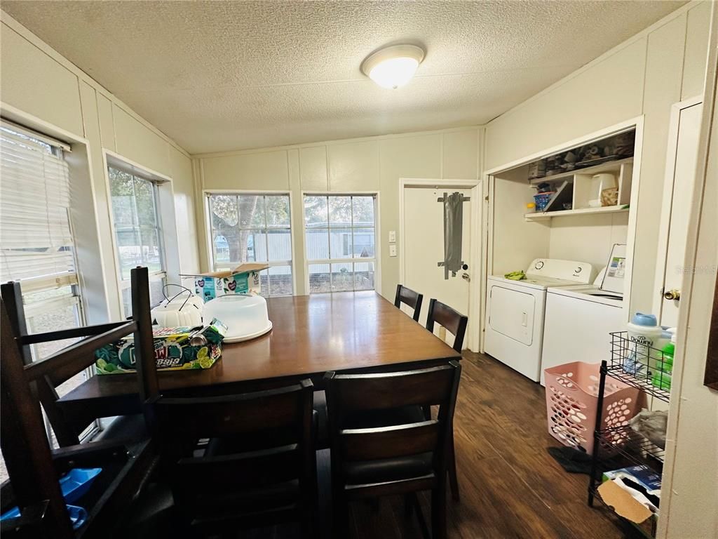 Dining room, Interior, Washer, Wood Texture Flooring