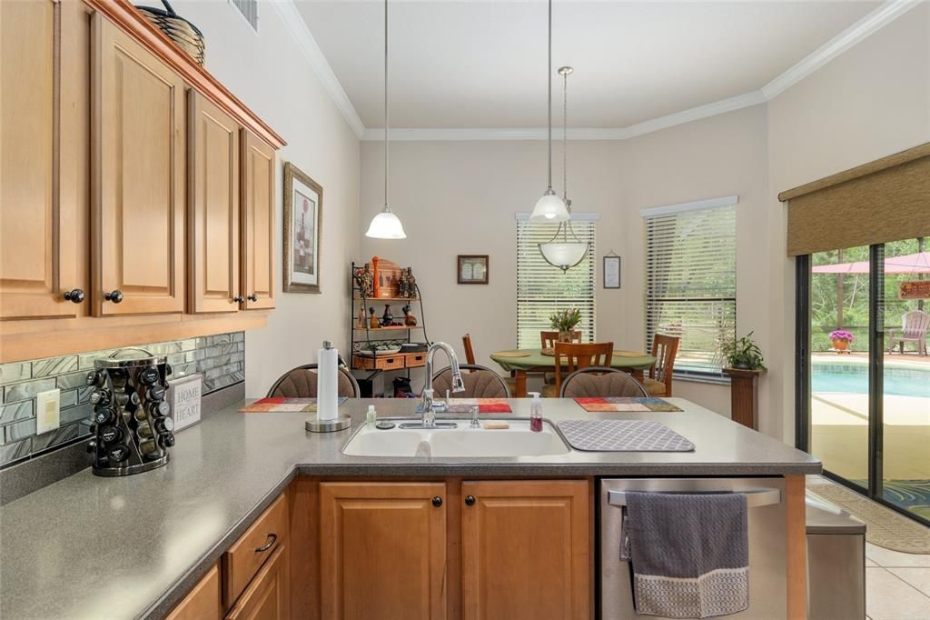 Dining room, Interior, Kitchen, Pendant Lights, Water