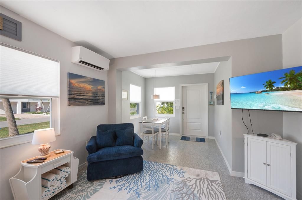 Dining room, Interior, Pendant Lights