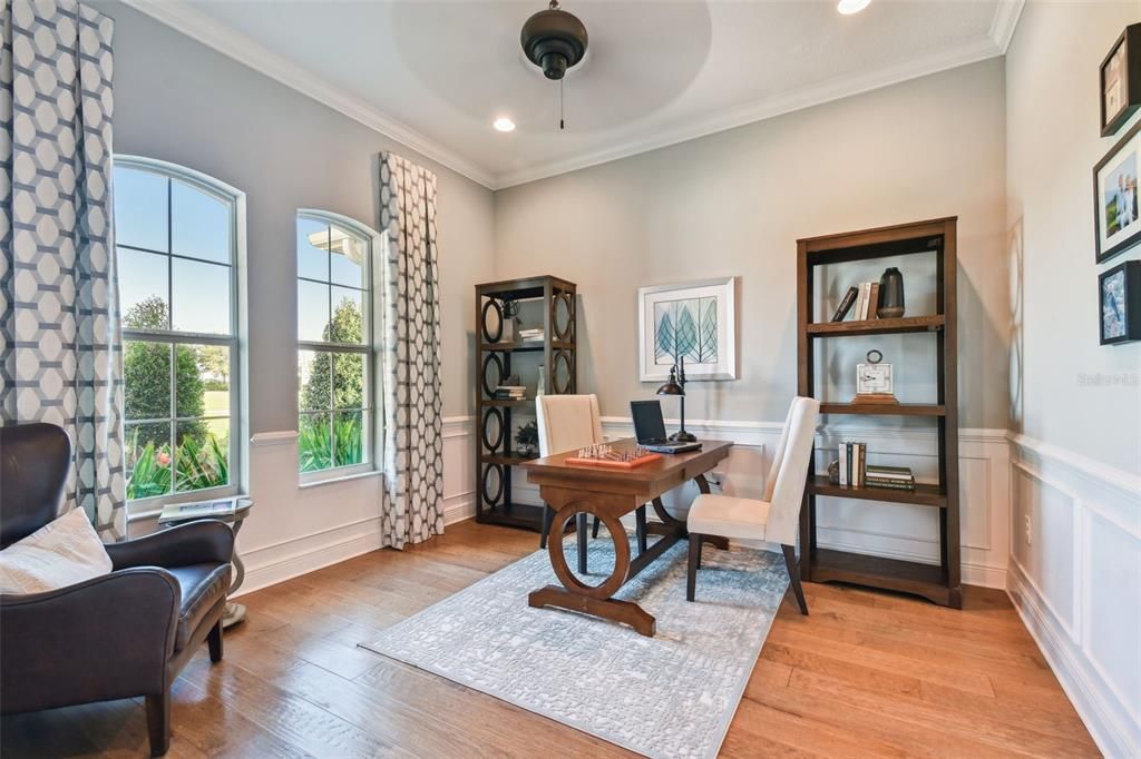 Home Office, Interior, Recessed Lighting, Wood Texture Flooring