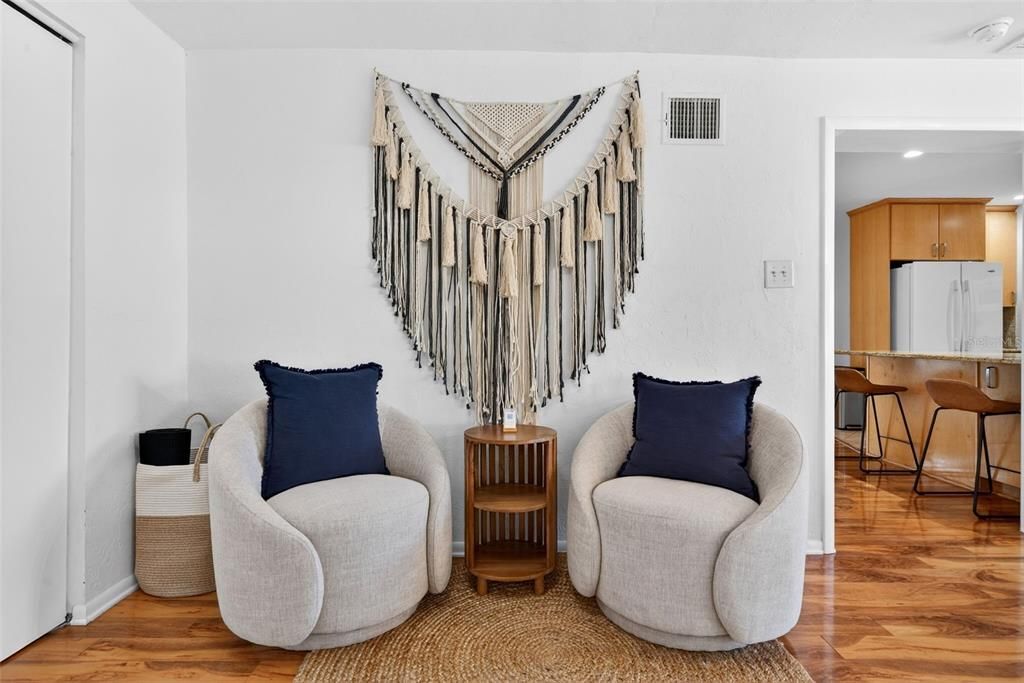 Interior, Recessed Lighting, Wood Texture Flooring