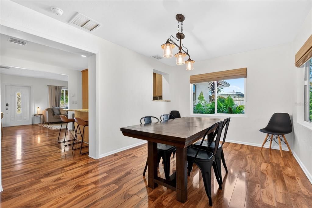 Dining room, Interior, Pendant Lights, Recessed Lighting, Wood Texture Flooring
