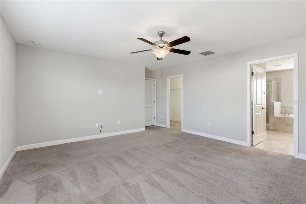 Bathroom, Empty room, Interior