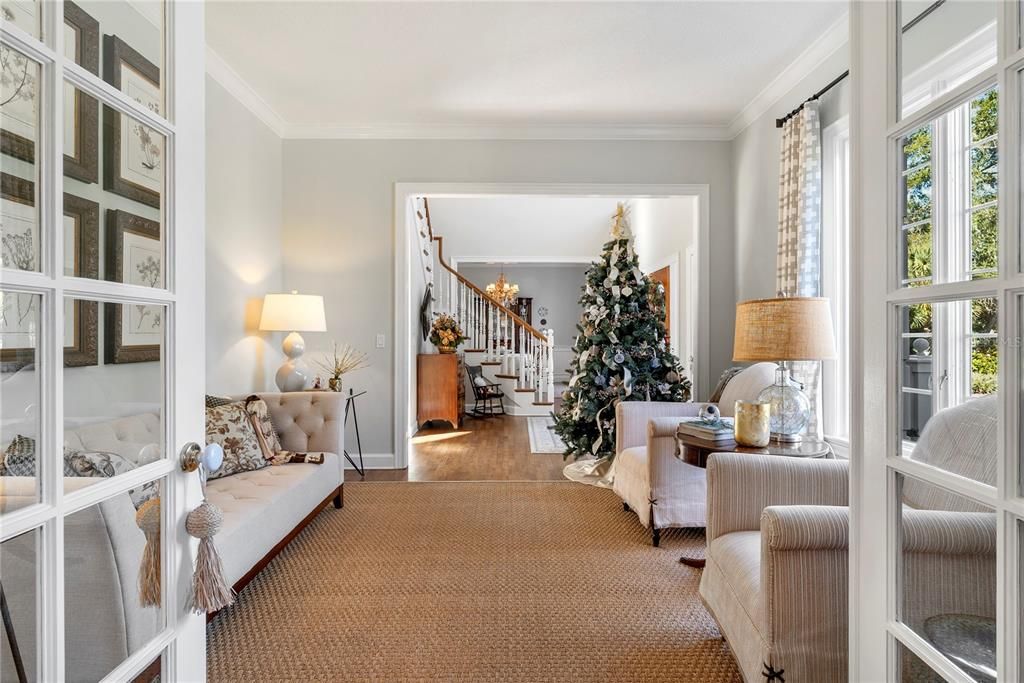 Chandelier, Interior, Living room, Wood Texture Flooring