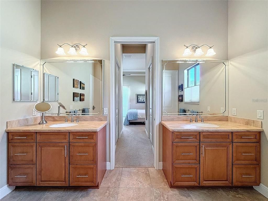 Bathroom, Bedroom, Dual Sink Vanities, Interior