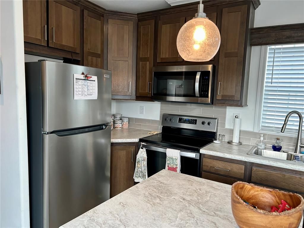 Interior, Kitchen, Stainless Steel Appliances