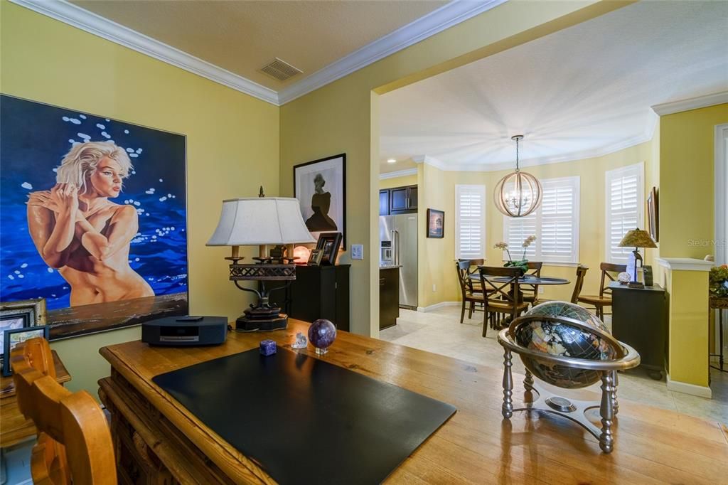 Dining room, Interior, Kitchen, Pendant Lights, Recessed Lighting, Wood Texture Flooring