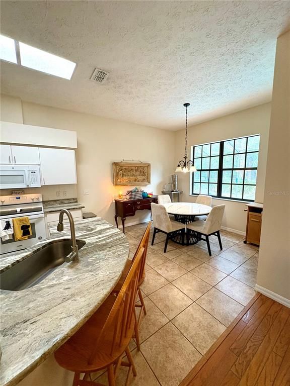 Dining room, Interior, Kitchen, Pendant Lights, Wood Texture Flooring