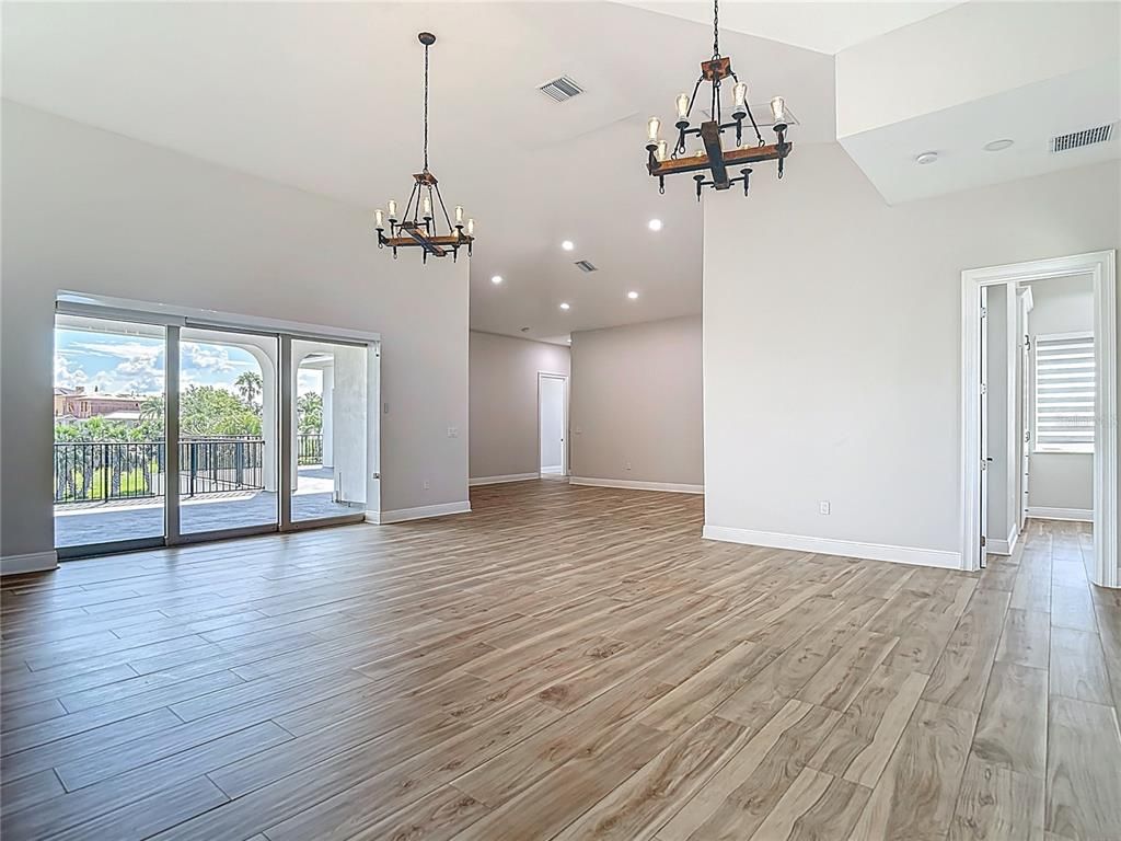 Chandelier, Empty room, Interior, Pendant Lights, Recessed Lighting, Wood Texture Flooring