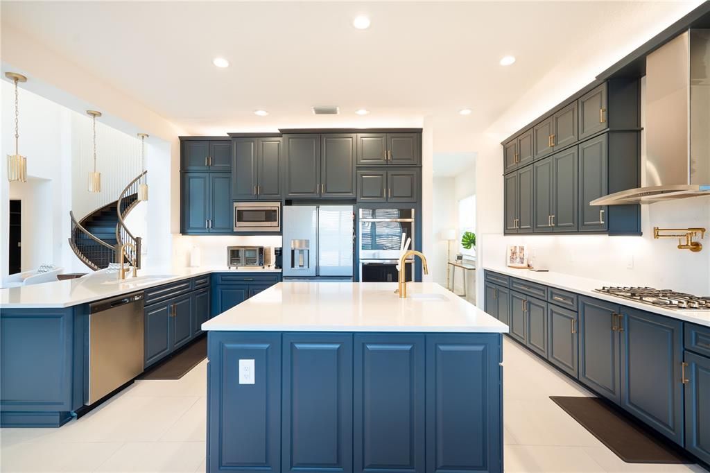Interior, Kitchen, Pendant Lights, Recessed Lighting, Stainless Steel Appliances