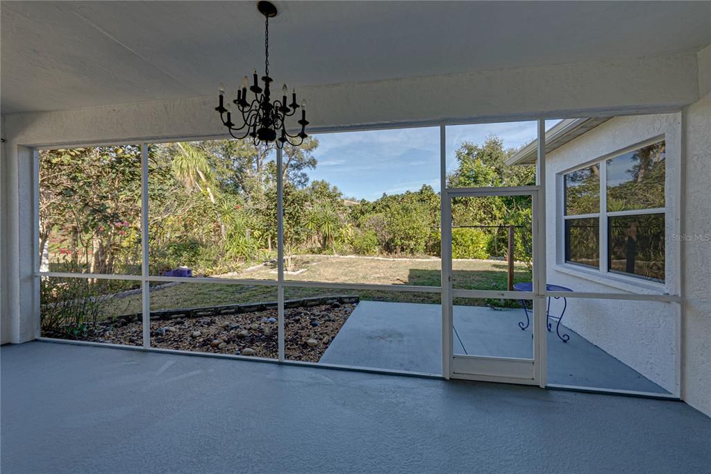 Chandelier, Interior, Sun Room